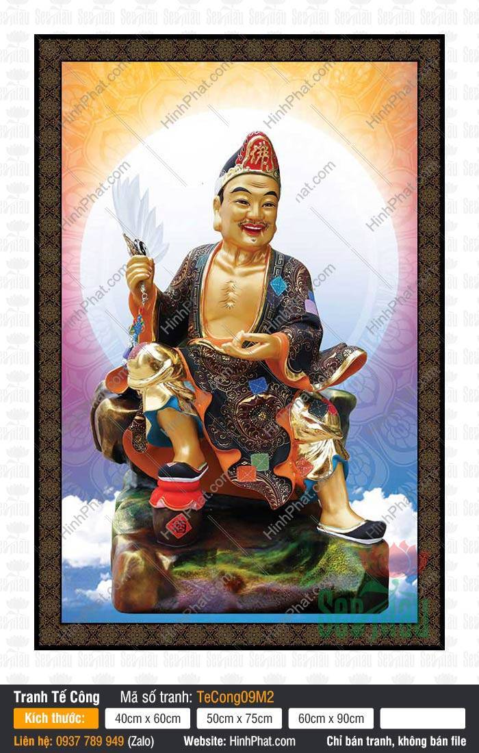 Tranh Tế Công Hoạt Phật TeCong09M2 Tranh Tế Công Hoạt Phật TeCong09M2 ngài mặc y phục tối màu cầm quạt lông trắng